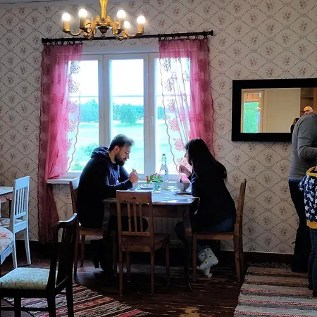 Astuna Gasthem Aland Panzió *